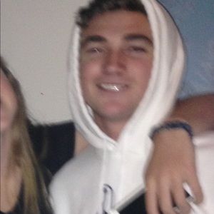 Meet your Posher, Gilbert